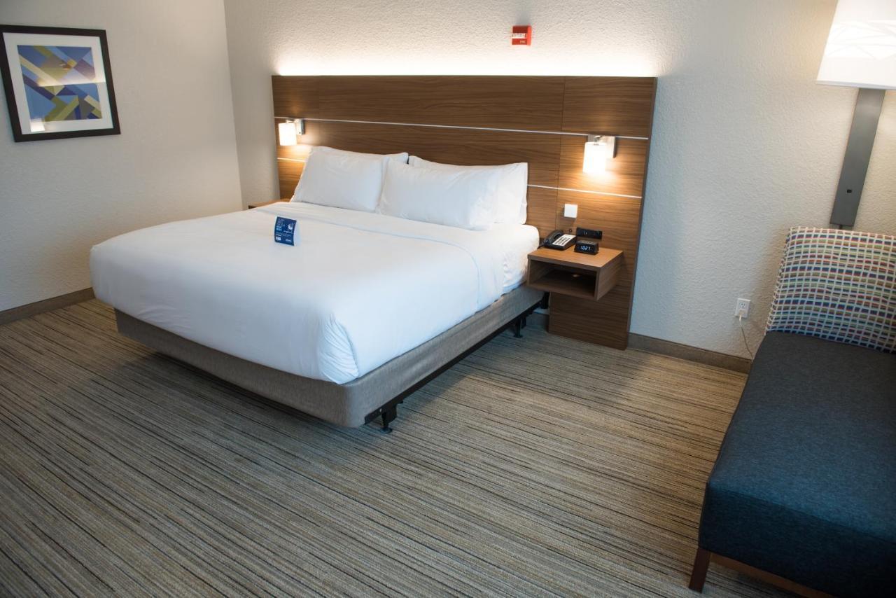 Holiday Inn Express & Suites - Merrillville By Ihg Eksteriør bilde