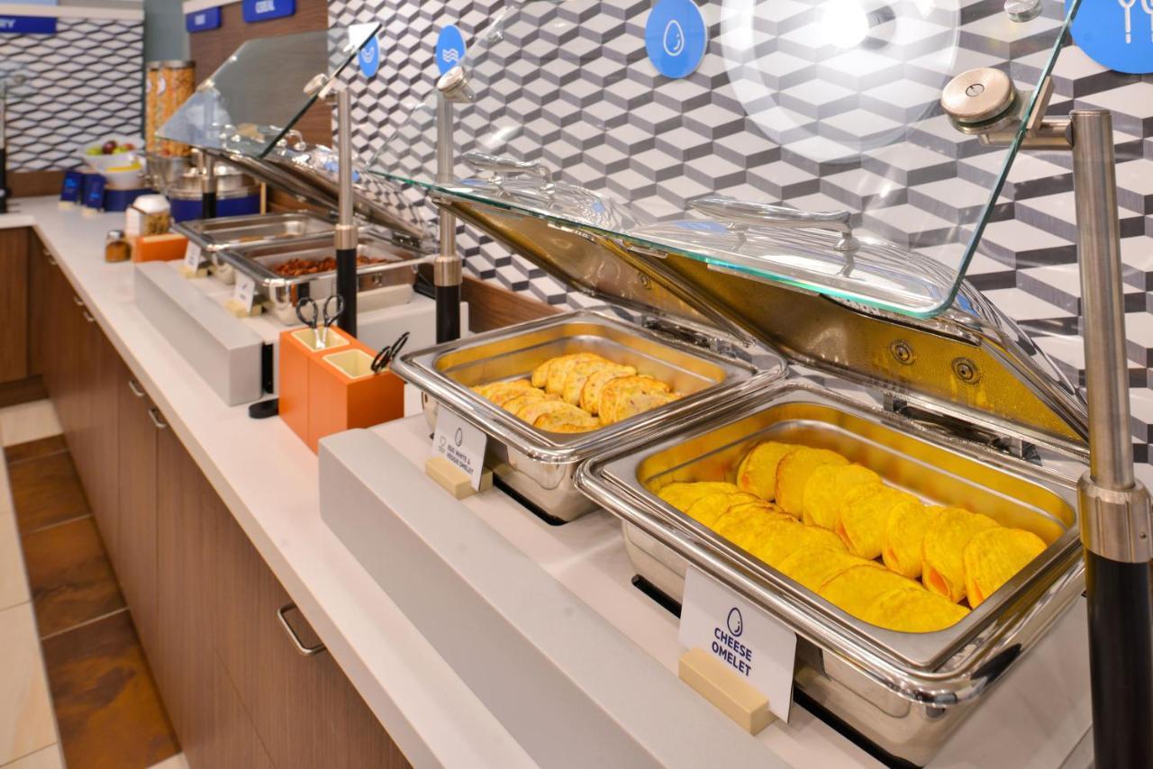 Holiday Inn Express & Suites - Merrillville By Ihg Eksteriør bilde